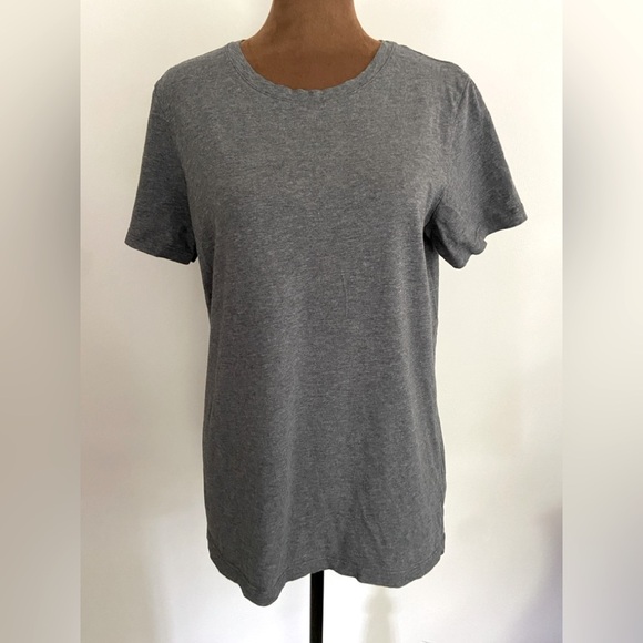 Lands' End Tops - Lands End Basic T-Shirt